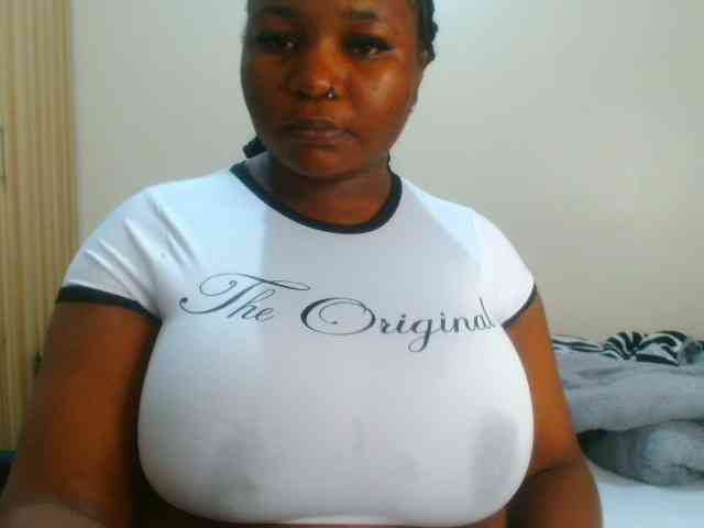 bustymelons69 webcam