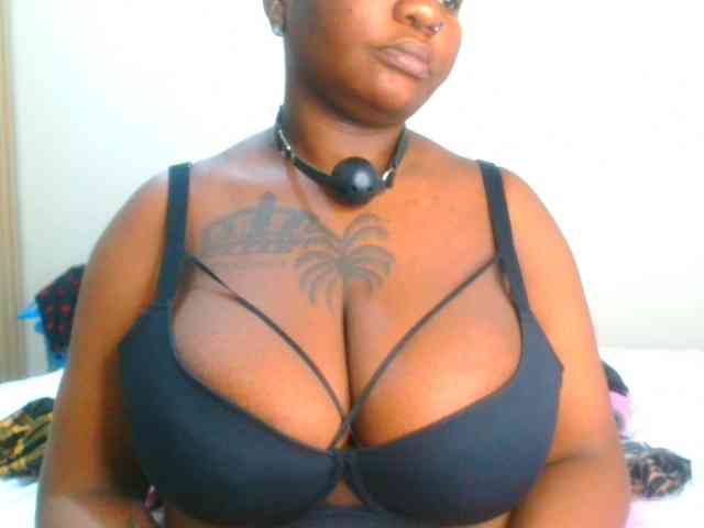 bustymelons69 webcam