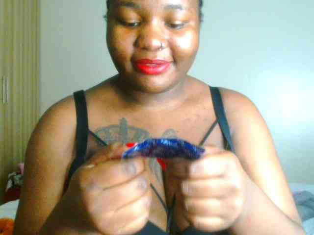 bustymelons69 webcam