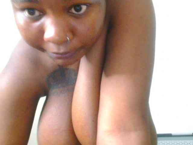 bustymelons69 webcam