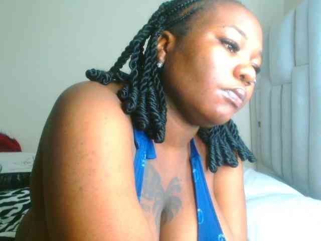 bustymelons69 webcam