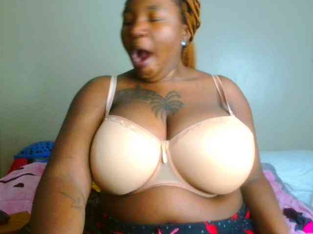 bustymelons69 webcam