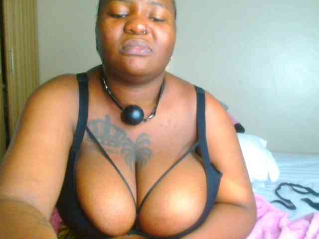 bustymelons69 webcam