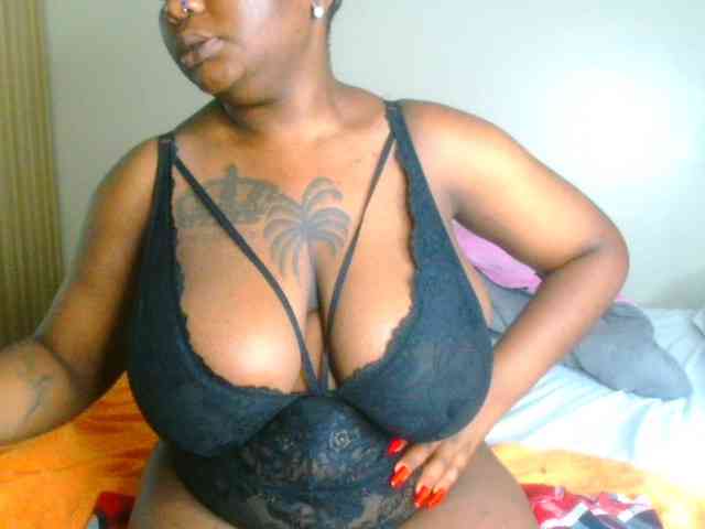 bustymelons69 webcam