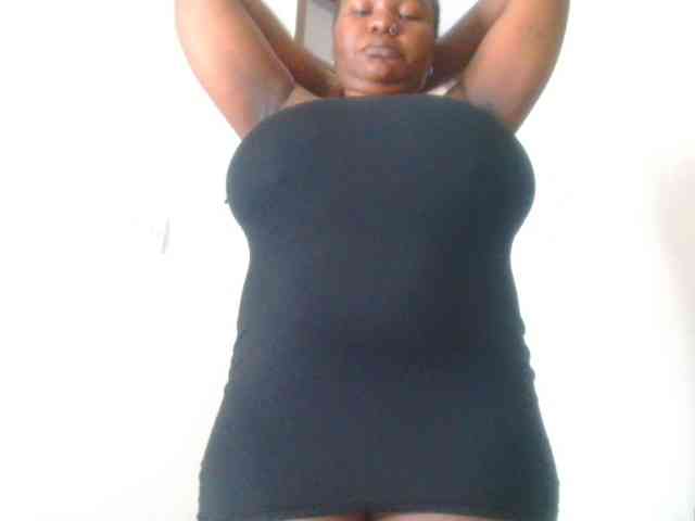 bustymelons69 webcam