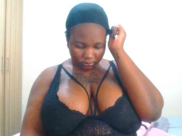 bustymelons69 webcam
