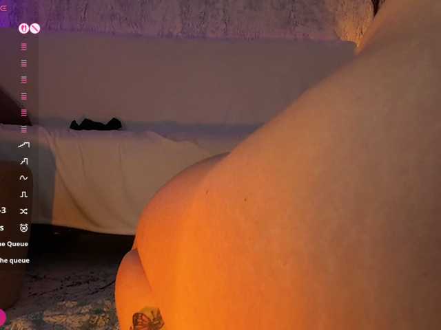 LilyBellee, en vivo ahora en BongaCams