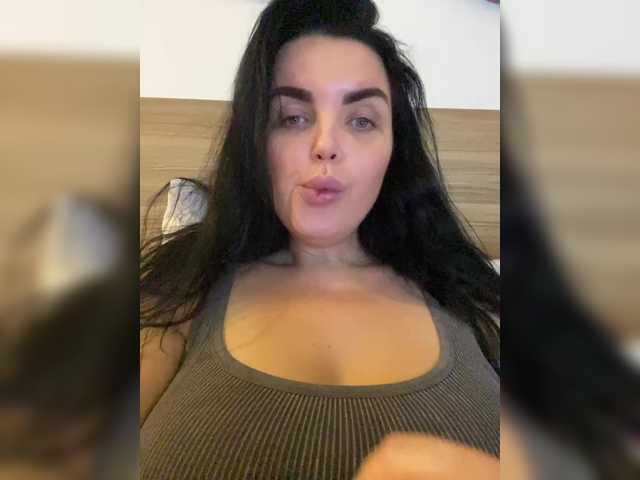 pupsik-ya's BongaCams show and profile