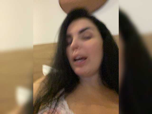 MissBooobs webcam
