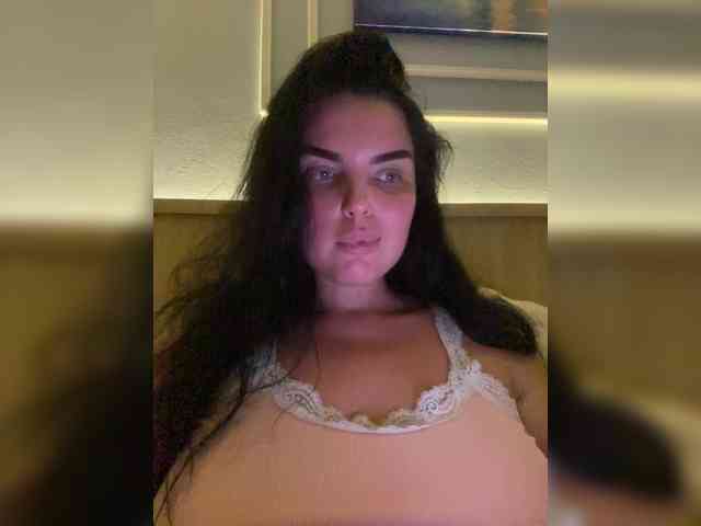 MissBooobs webcam