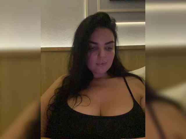 MissBooobs webcam