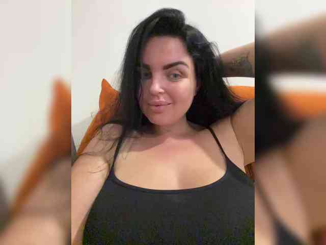 MissBooobs webcam