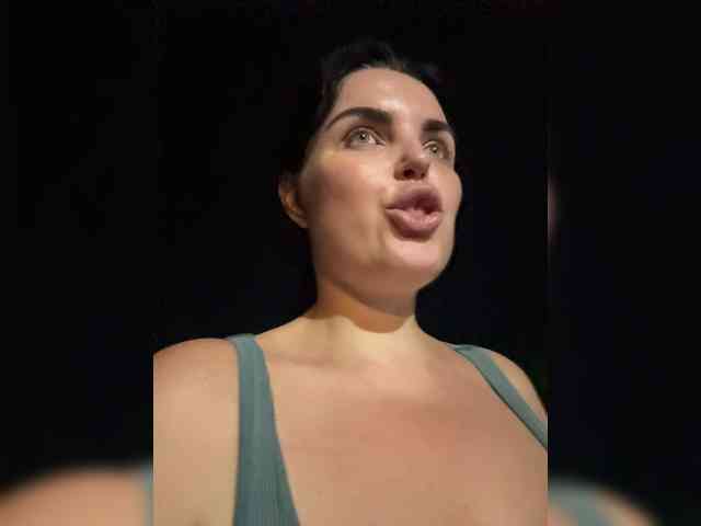 MissBooobs