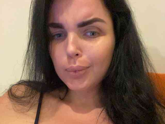 MissBooobs webcam