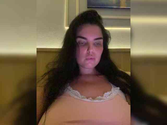 MissBooobs webcam