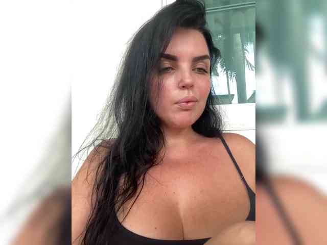 MissBooobs webcam