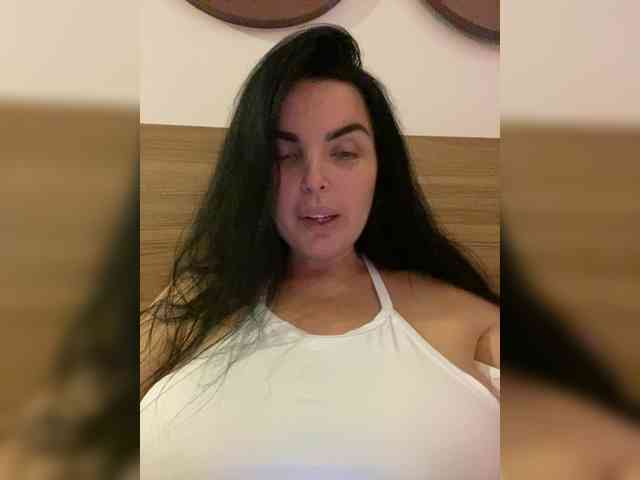MissBooobs webcam