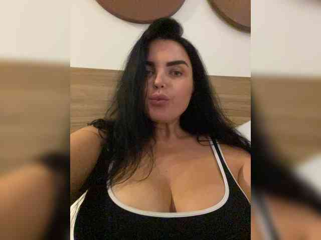 MissBooobs webcam