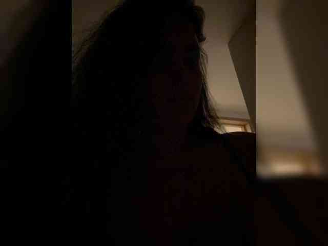 MissBooobs webcam