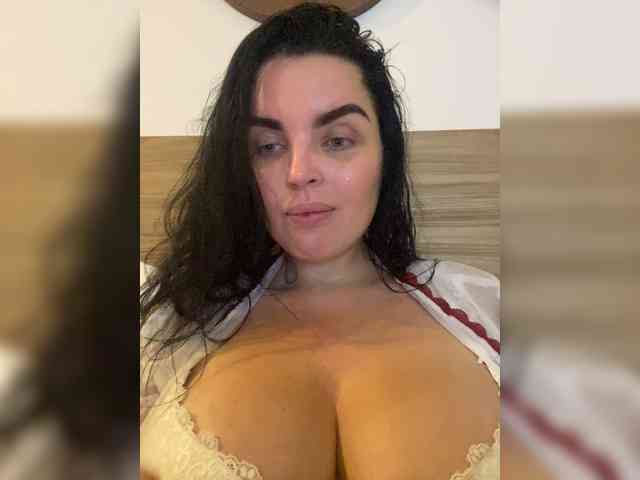 Модель: MissBooobs