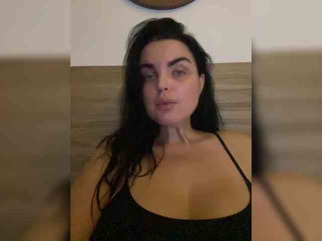 MissBooobs webcam