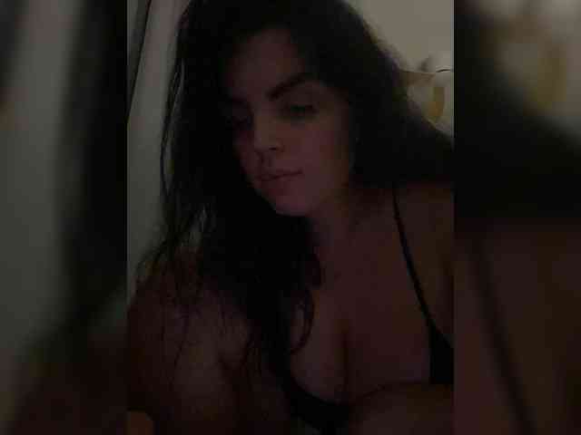 MissBooobs webcam