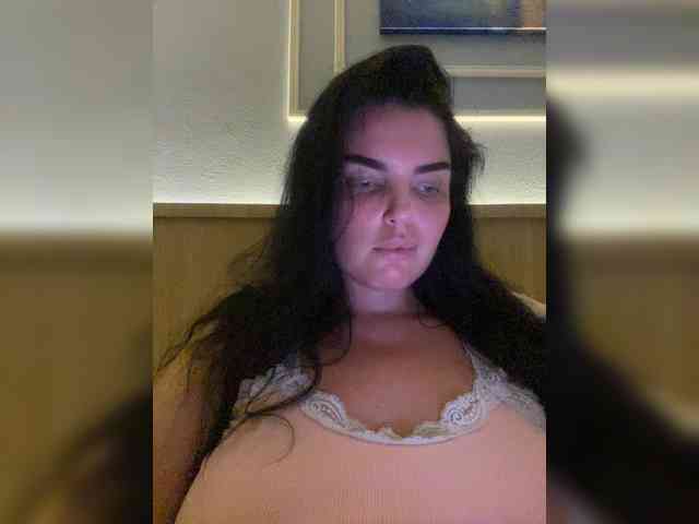 MissBooobs webcam