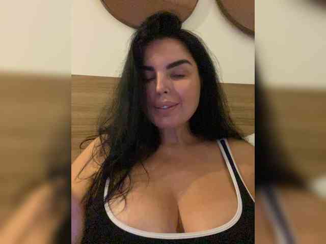 MissBooobs webcam