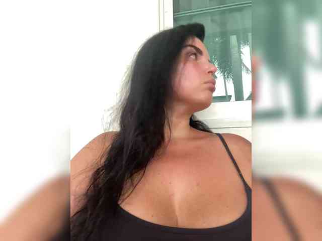 MissBooobs webcam