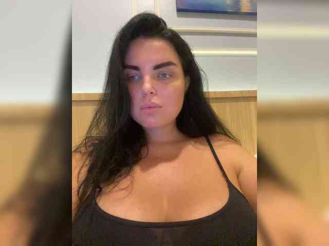 MissBooobs webcam
