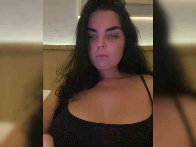 MissBooobs webcam