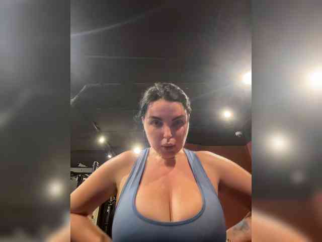 MissBooobs webcam