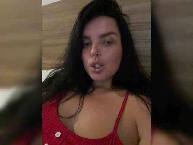 Модель: MissBooobs