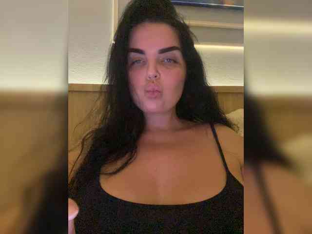 MissBooobs webcam