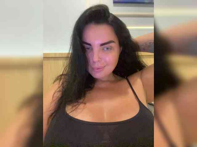 MissBooobs webcam