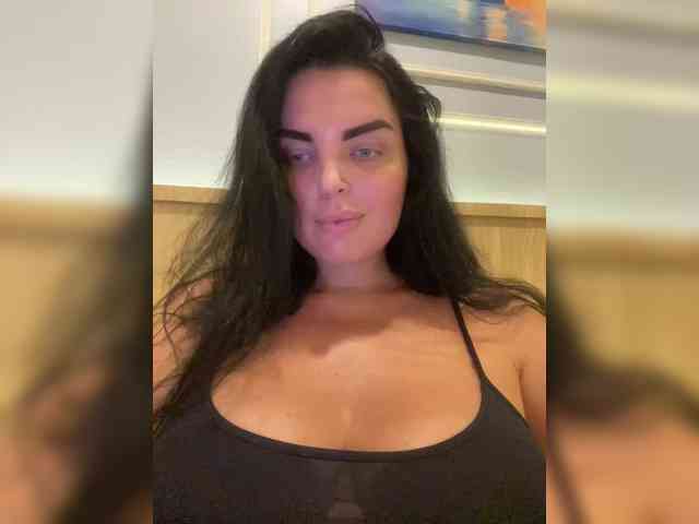 MissBooobs webcam