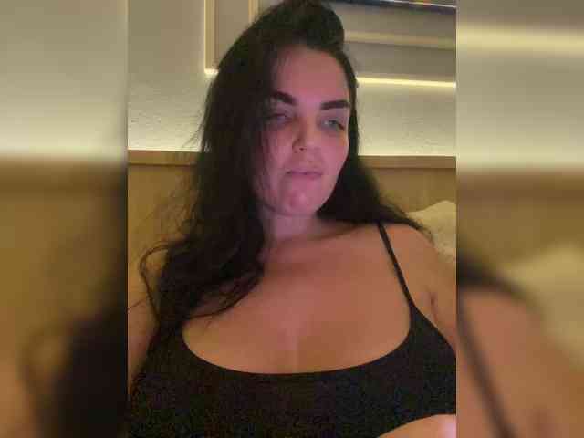 MissBooobs webcam