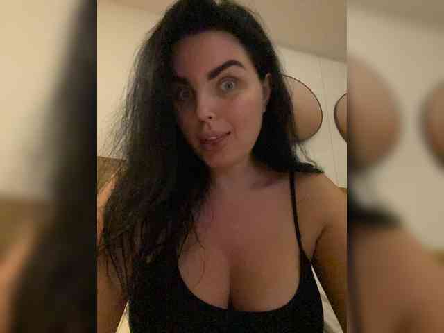 MissBooobs webcam
