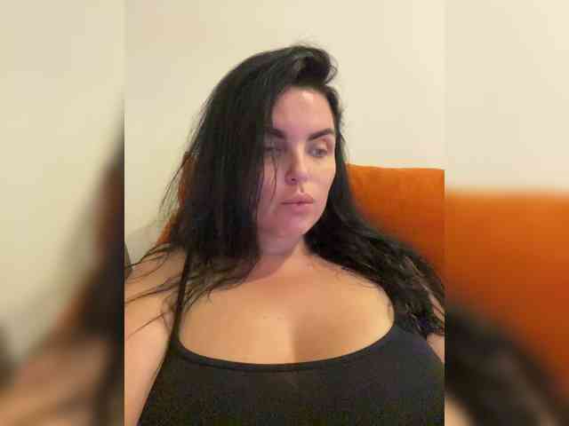MissBooobs webcam