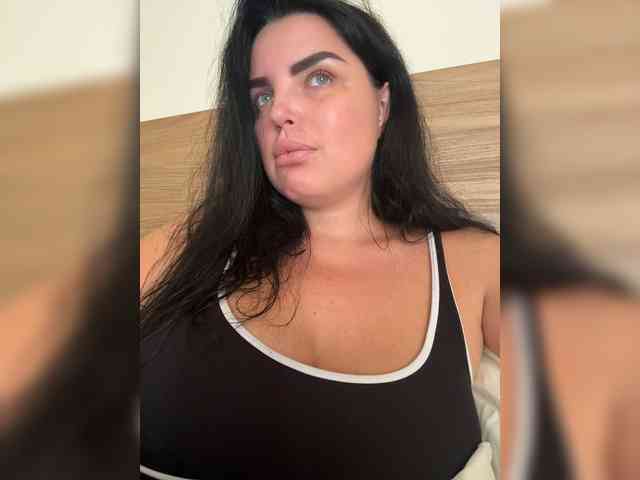 MissBooobs webcam