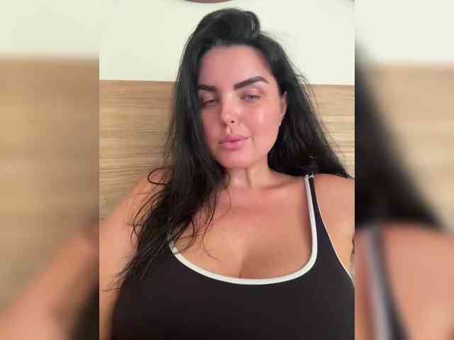 MissBooobs webcam
