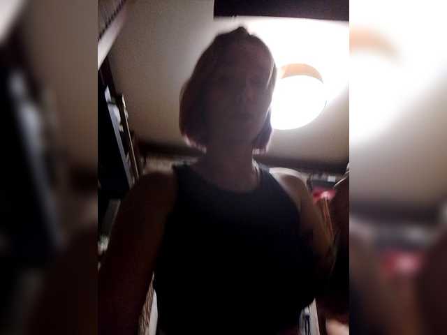 Sex chat gratuit in direct cu WhiteSoul pe BongaCams