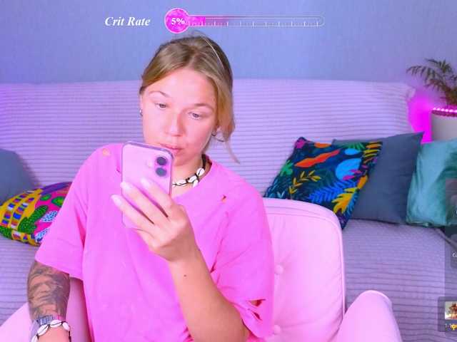 WhiteSoul live webcam show