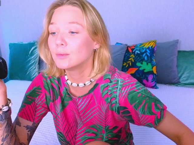 WhiteSoul live cam on BongaCams