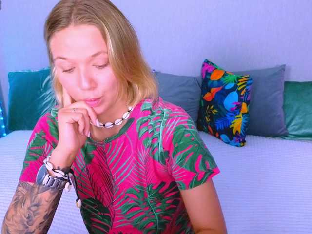 WhiteSoul live cam on BongaCams