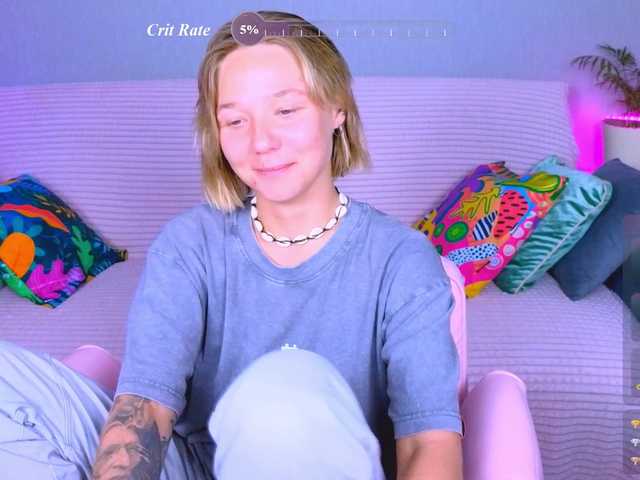 WhiteSoul live webcam show