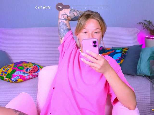 WhiteSoul live webcam show