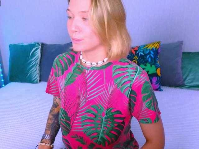 WhiteSoul live cam on BongaCams