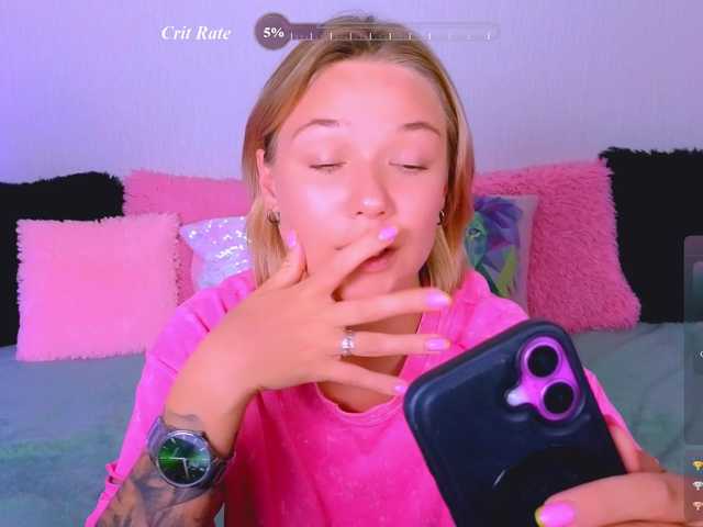 WhiteSoul live cam on BongaCams