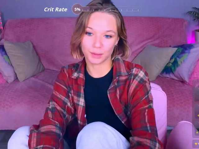 WhiteSoul live cam preview